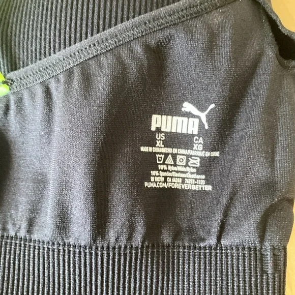 Puma Women’s Sports Bra! - Picture 3 of 3